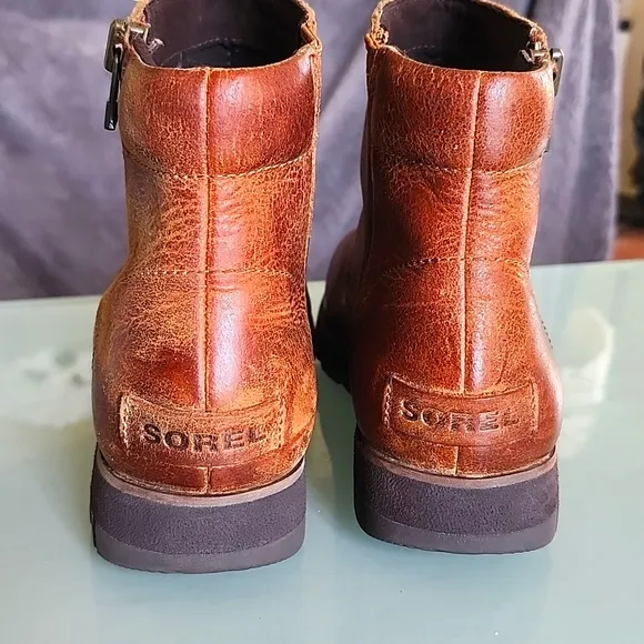 Sorel Harlow Zip Leather Boots