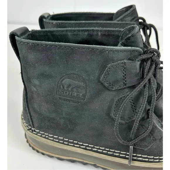 Sorel Out N About Boots, size 8