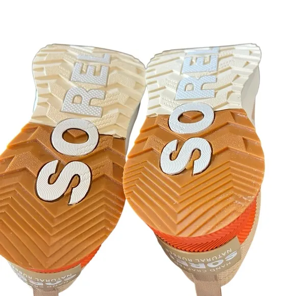 SOREL Out N About III Low Top Waterproof Sneaker NEW 7.5