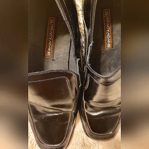 STACY ADAMS BLACK WINGTIP DRESS SHOES EXCELLENT CONDITION
