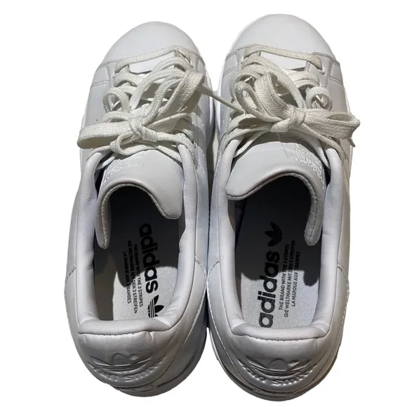 Stan Smith Triple White Adidas Men’s 7.5 Women’s 8.5