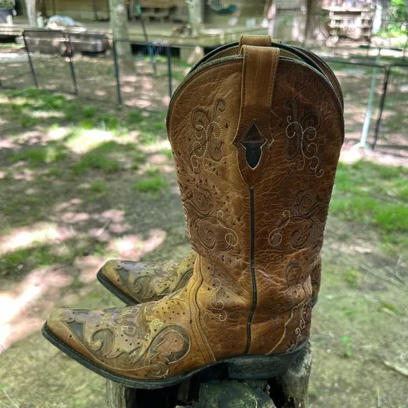 Sterling River Brown Leather Cowgirl Boots Size 8.5