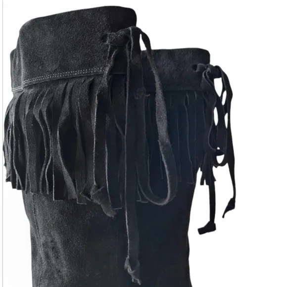 STEVE MADDEN Black Suede Fringe Moccasin Boots Boho 9 Spain