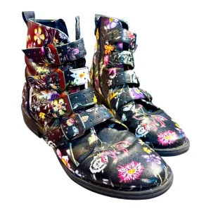 Steve Madden Pursue Black Floral boots Size 8 EUC