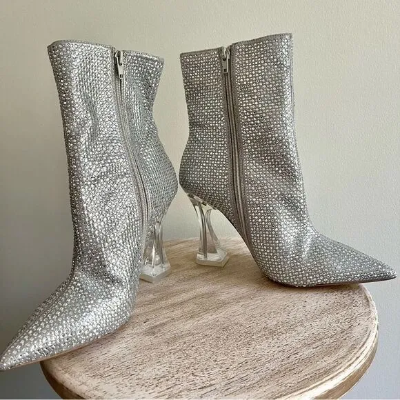 Steve Madden Vivy Silver Rhinestone Embellished Booties With Clear Heel Side Zip