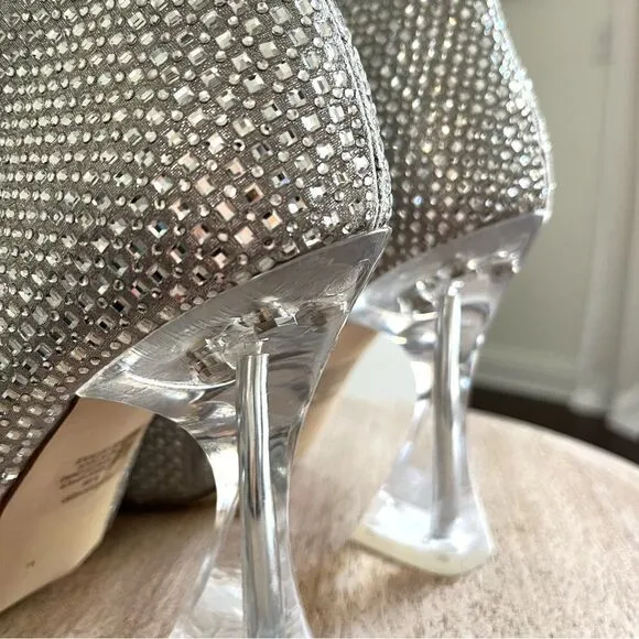 Steve Madden Vivy Silver Rhinestone Embellished Booties With Clear Heel Side Zip
