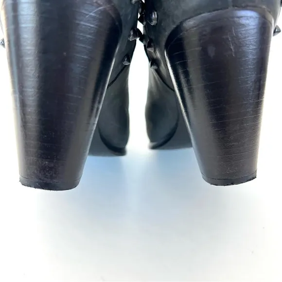 STEVE MADEN Acedd Black Leather Gunmetal Studded Distress Moto Ankle Boots Sz 8