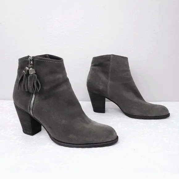 Stuart Weitzman Prancing Tassel Booties US 10