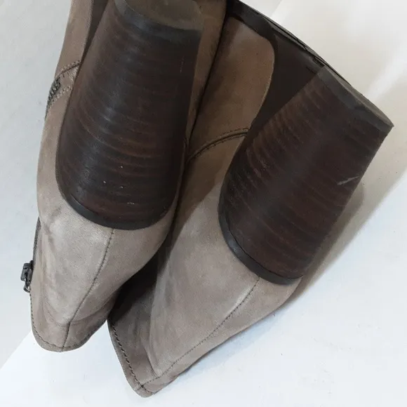 Stuart weitzman western leather ankle boots women’s size 8M