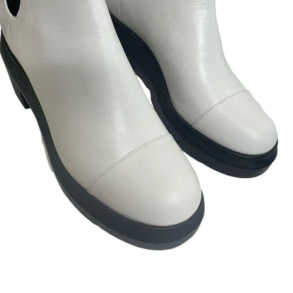 Stuart‎ Weitzman white pull on boots, chunky, white leather, platform, size 10,