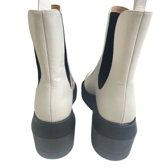 Stuart‎ Weitzman white pull on boots, chunky, white leather, platform, size 10,