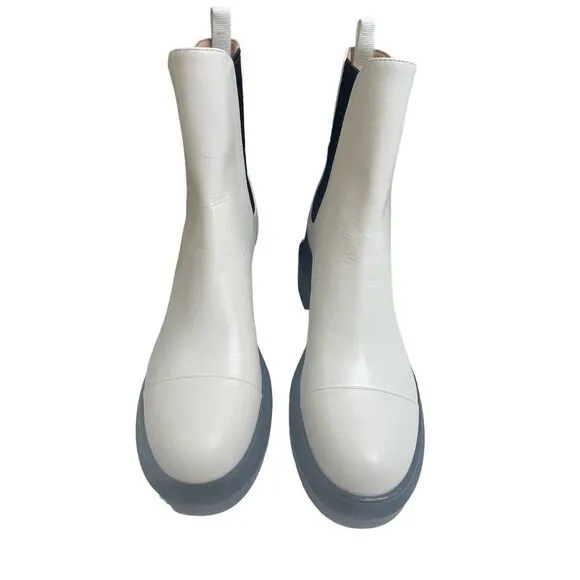 Stuart‎ Weitzman white pull on boots, chunky, white leather, platform, size 10,