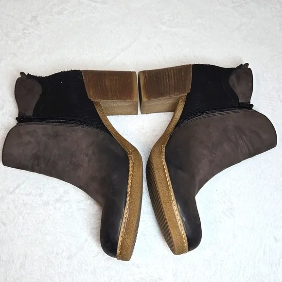 Sundance Cantabria Textured Leather Stacked Heel Boots Brown Women's 9/40