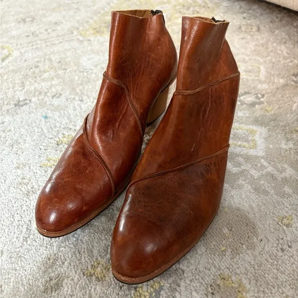 Sundance CYDWOQ Habit Vintage Bown Leather Hand Made in USA Boot
