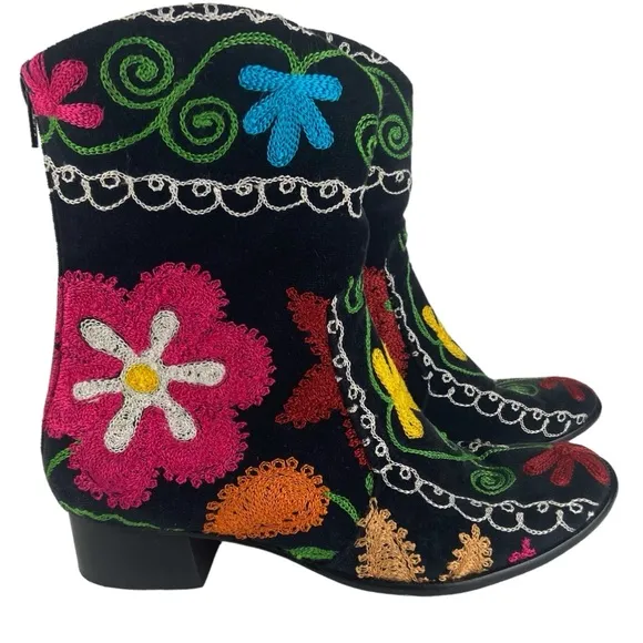 Suzani Embroidered Ankle Boots CCO