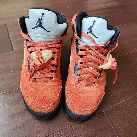 Sz 6 Wmns / 4.5 Youth GS Air Jordan 5 Retro Dunk on Mars Suede Basketball Shoes