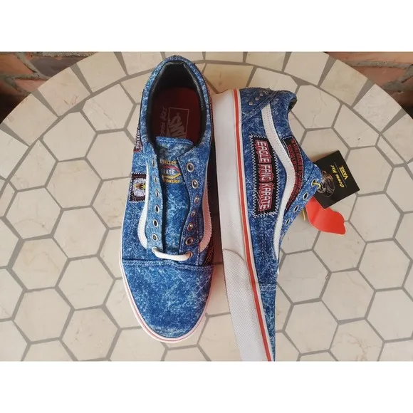 Sz 9 NEW Vans Cobra Kai Eagle Fang Old Skool Skate Shoes Mens Denim Blue