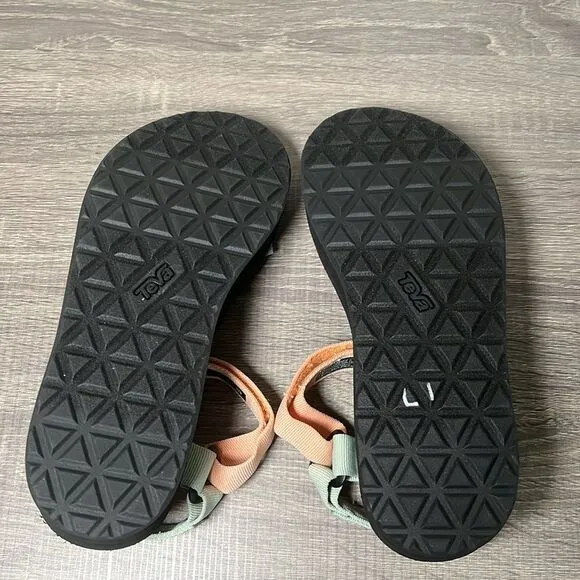 Teva platform sandals shoes