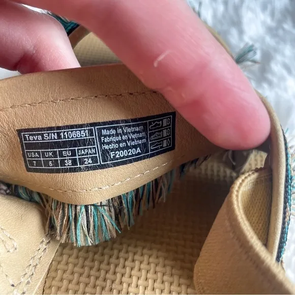 Teva x Free People Ceres Flatform Fringe Sandals size 7