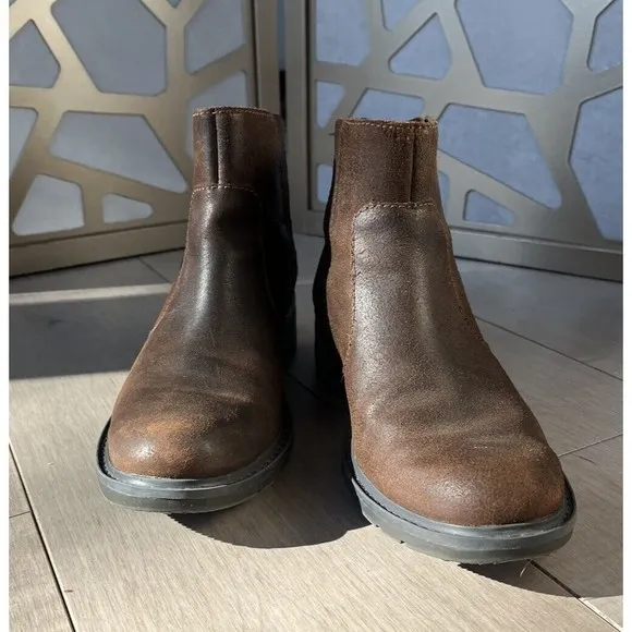 Timberland 61604 Leather Ankle Chelsea Boots Women 9 M Brown Low Heel