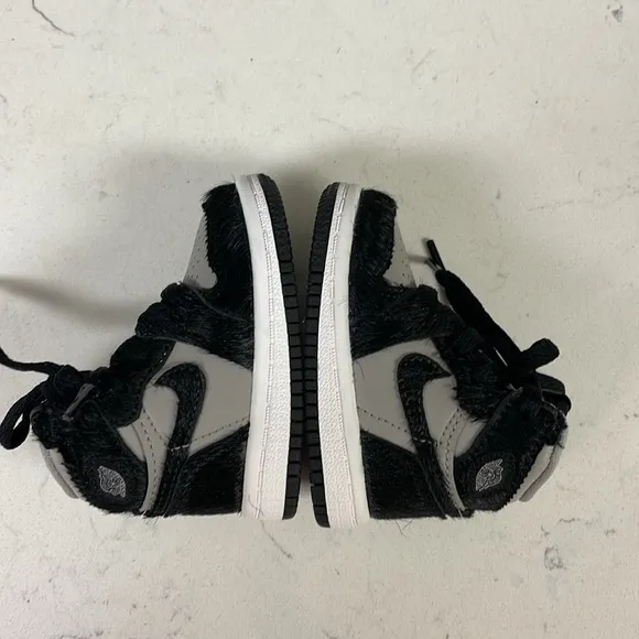 Toddler Nike Air Jordan 1 Retro High OG Shoes ‘Twist 2.0' FB1313 001 Size 2C NEW