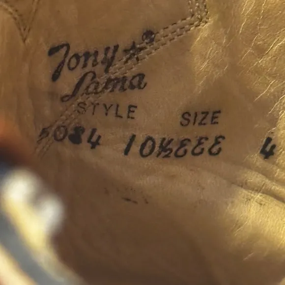 Tony Lama Cowboy Boots Men's Size 10.5EEE Vintage Style 5084 El Paso TX Western