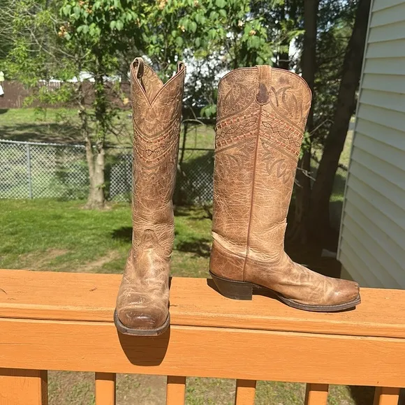 Tony Lama Oak Vaquero VF 3043 Cowboy Tooled Boots