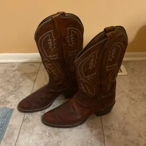 Tony Lama Vintage Reddish Brown Western Cowboy Boots