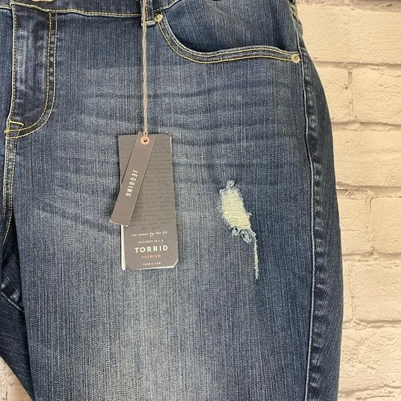 Torrid Denim Skinny High Waisted Jeggings size 24