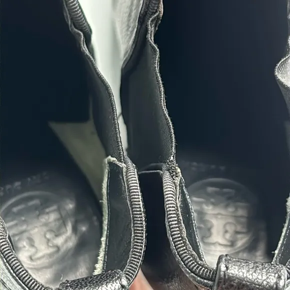 Tory Burch Bernice Black Leather Pointed Toe Ankle Boots Size 7.5M