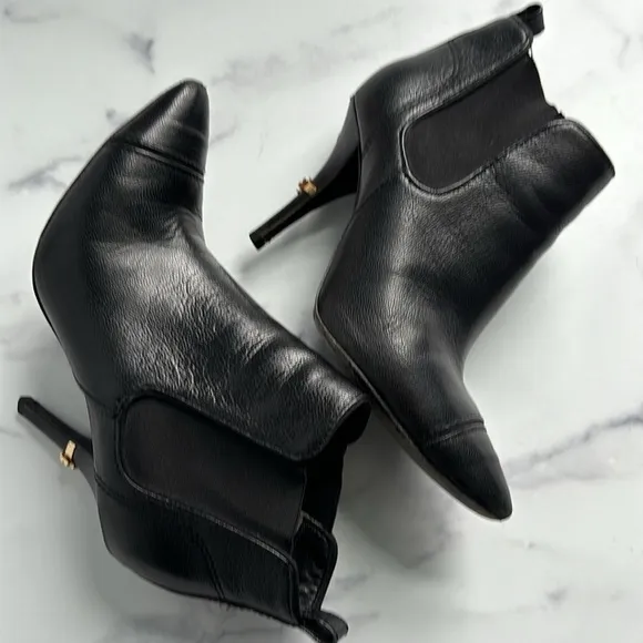 Tory Burch Bernice Black Leather Pointed Toe Ankle Boots Size 7.5M