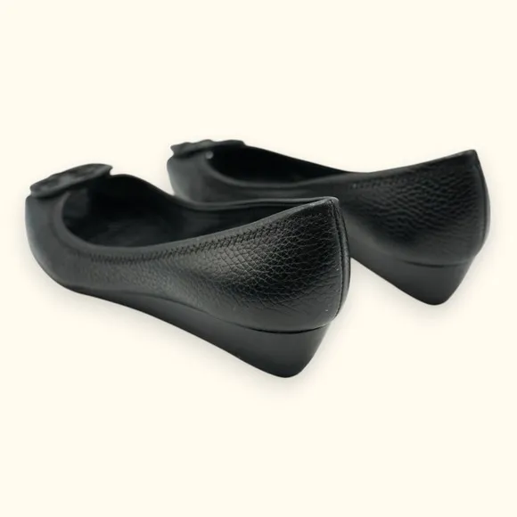 Tory Burch Kitty Tumbled Black Leather Open-Toe Slip-on Shoes 6M Low Heel‎ 1.25&quot;