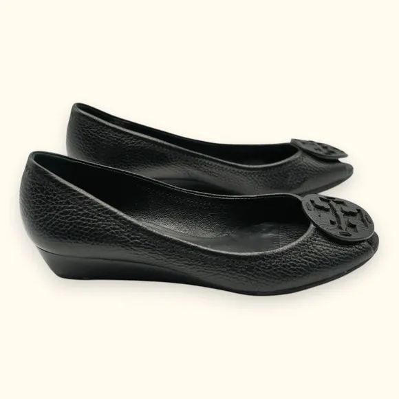 Tory Burch Kitty Tumbled Black Leather Open-Toe Slip-on Shoes 6M Low Heel‎ 1.25&quot;