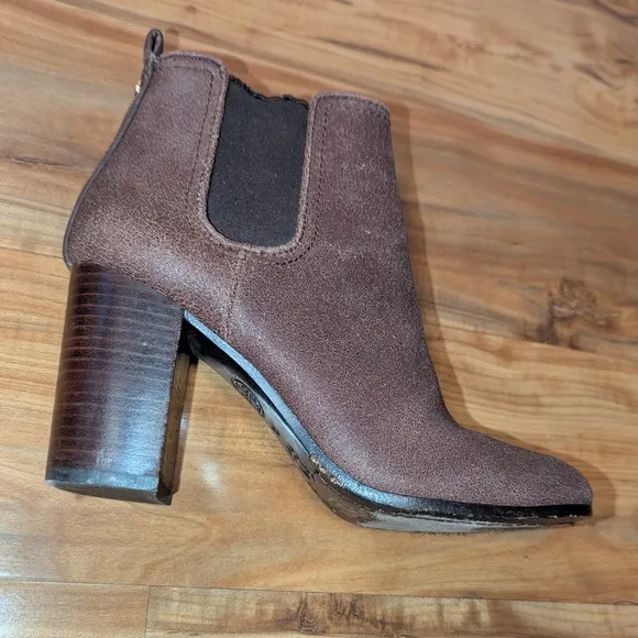 Tory Burch Leather Chelsea Boot Mocha Brown Heel Booties Women's 7 Western Boho