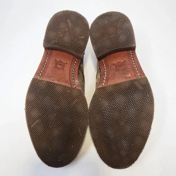 Trask Men Tan Taupe Suede Wingtip Oxford Dress Shoes Size 8.5 Lace Up Workwear