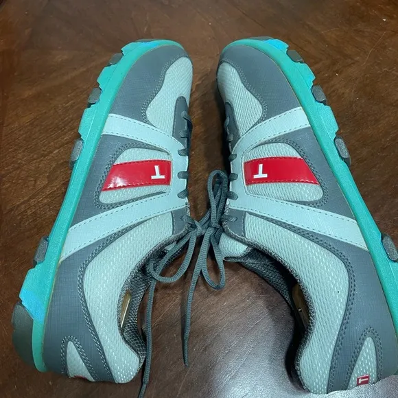 True Linkswear P1 Golf Shoes Spikeless Golfing