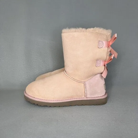 UGG Boots Bailey Bow Pink Suede Wool Coquette Rare Collectors Sz 5 Women Girls