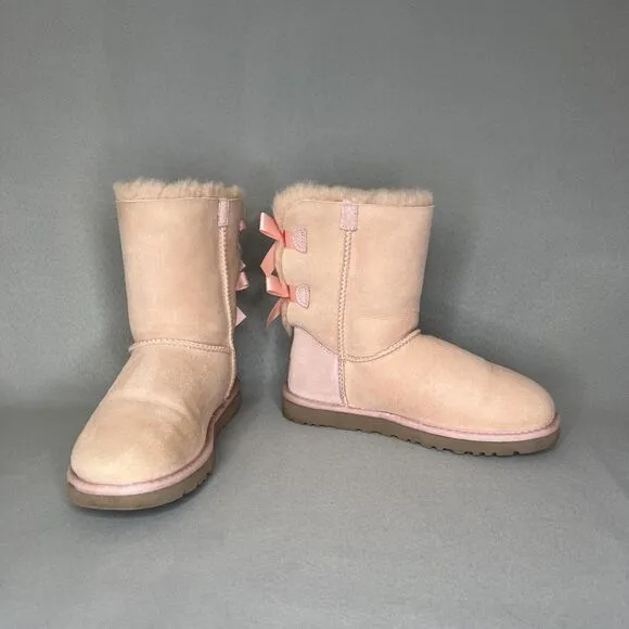UGG Boots Bailey Bow Pink Suede Wool Coquette Rare Collectors Sz 5 Women Girls