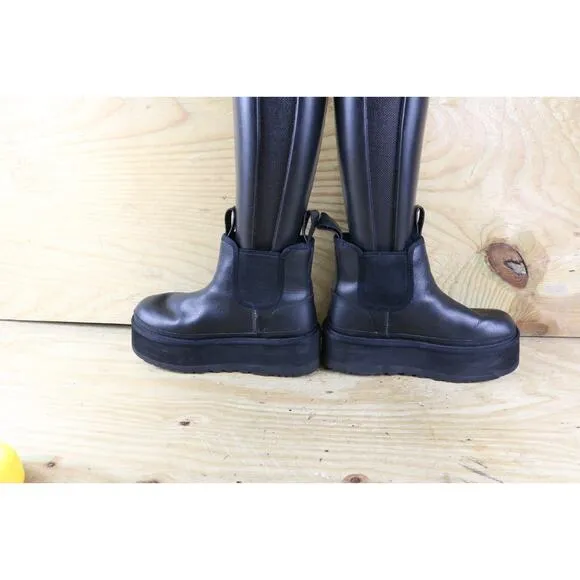 Ugg Boots Womens 7 Black Leather Neumel Platform Boot Chelsea Chunky Shoes