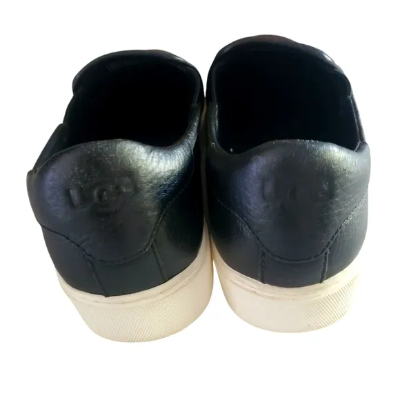 UGG Jass Black | White Leather Slip-On Comfort Shoes / Sneakers Women's Size 8