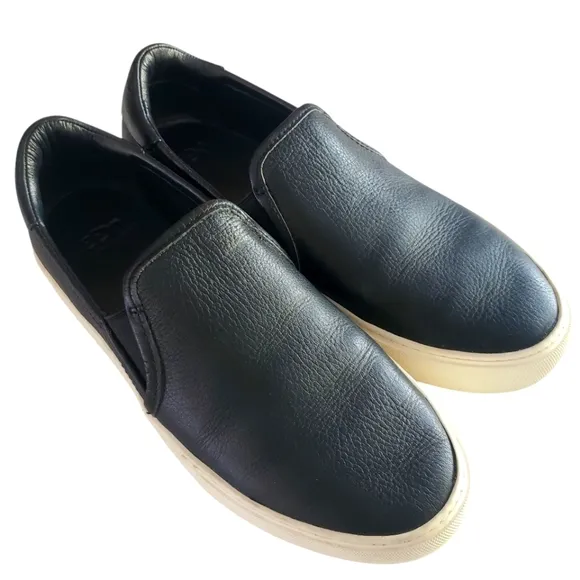 UGG Jass Black | White Leather Slip-On Comfort Shoes / Sneakers Women's Size 8