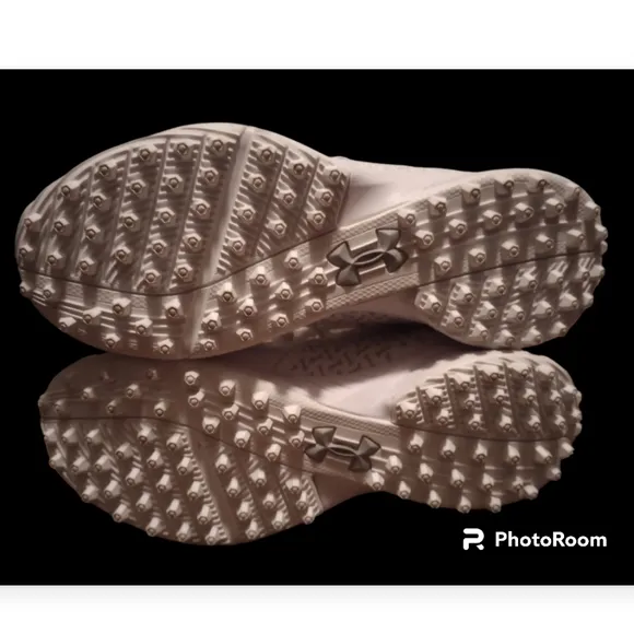 Under Armour Highlight Turf Lacrosse Shoe Women's
