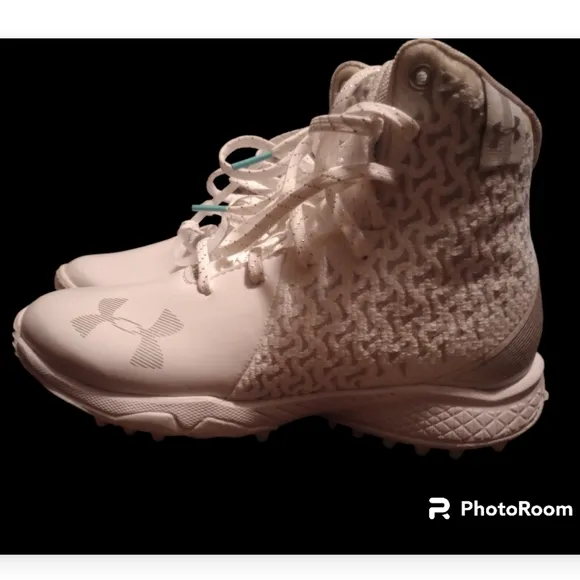 Under Armour Highlight Turf Lacrosse Shoe Women's