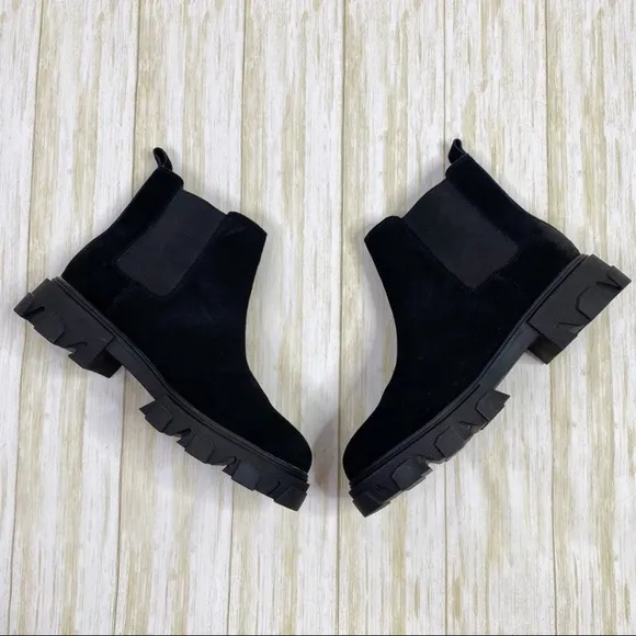Urban Outfitters Black Faux Suede Lorenzo Chunky Chelsea Boots