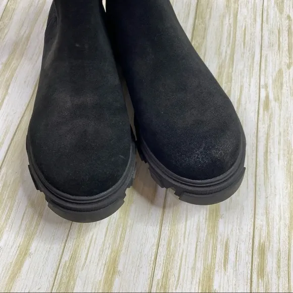 Urban Outfitters Black Faux Suede Lorenzo Chunky Chelsea Boots