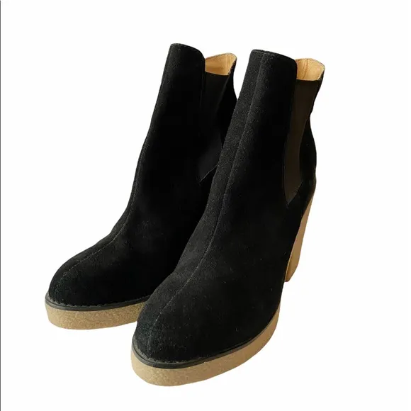 Urban Outfitters Posey Gumsole Classic Boots Boho Black Suede Upper Size 10M
