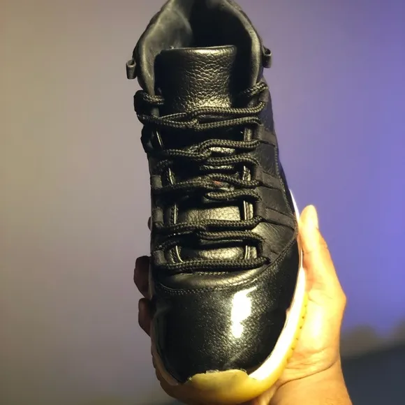 Used Air Jordan Retro 11 “72-10” the 2016 release