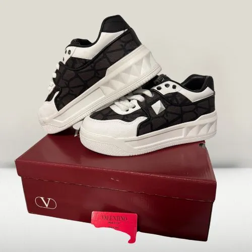 Valentino Garavanni Sneakers [NOU]