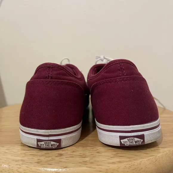 Vans Atwood Maroon Canvas Casual Sneakers Women’s 9