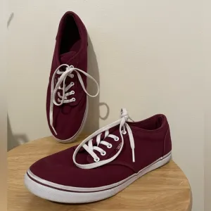 Vans Atwood Maroon Canvas Casual Sneakers Women’s 9